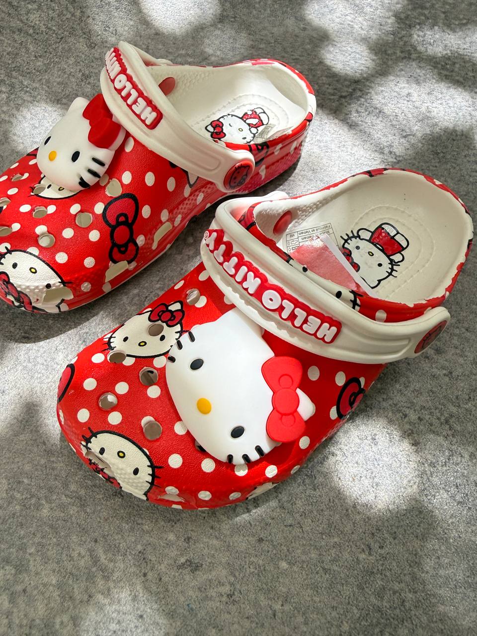 Crocs X Hello Kitty