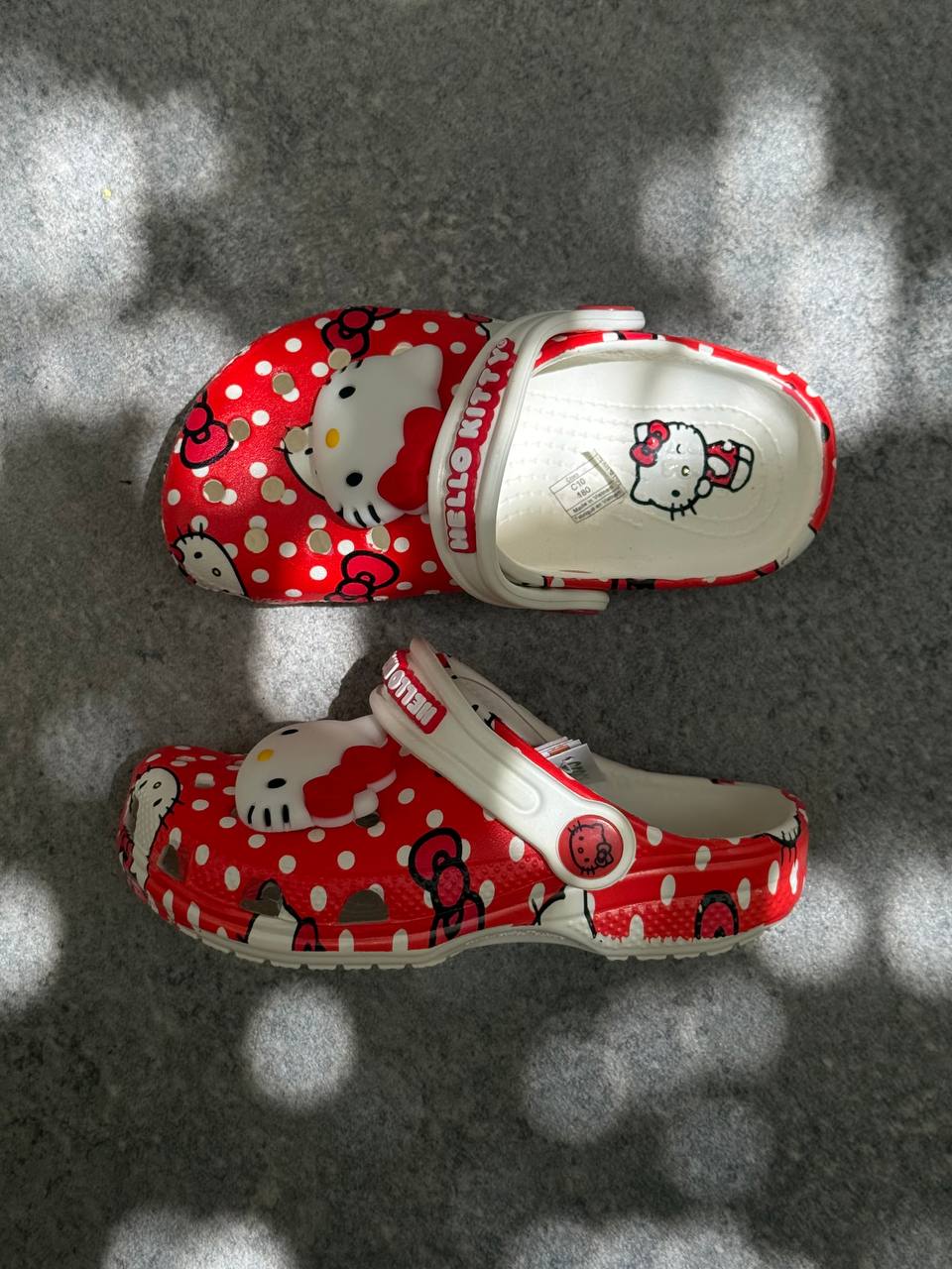 Crocs X Hello Kitty
