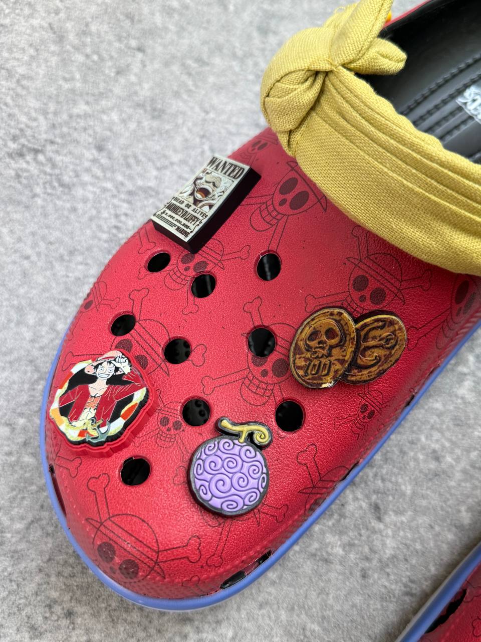 Crocs X ONE PIECE Luffy