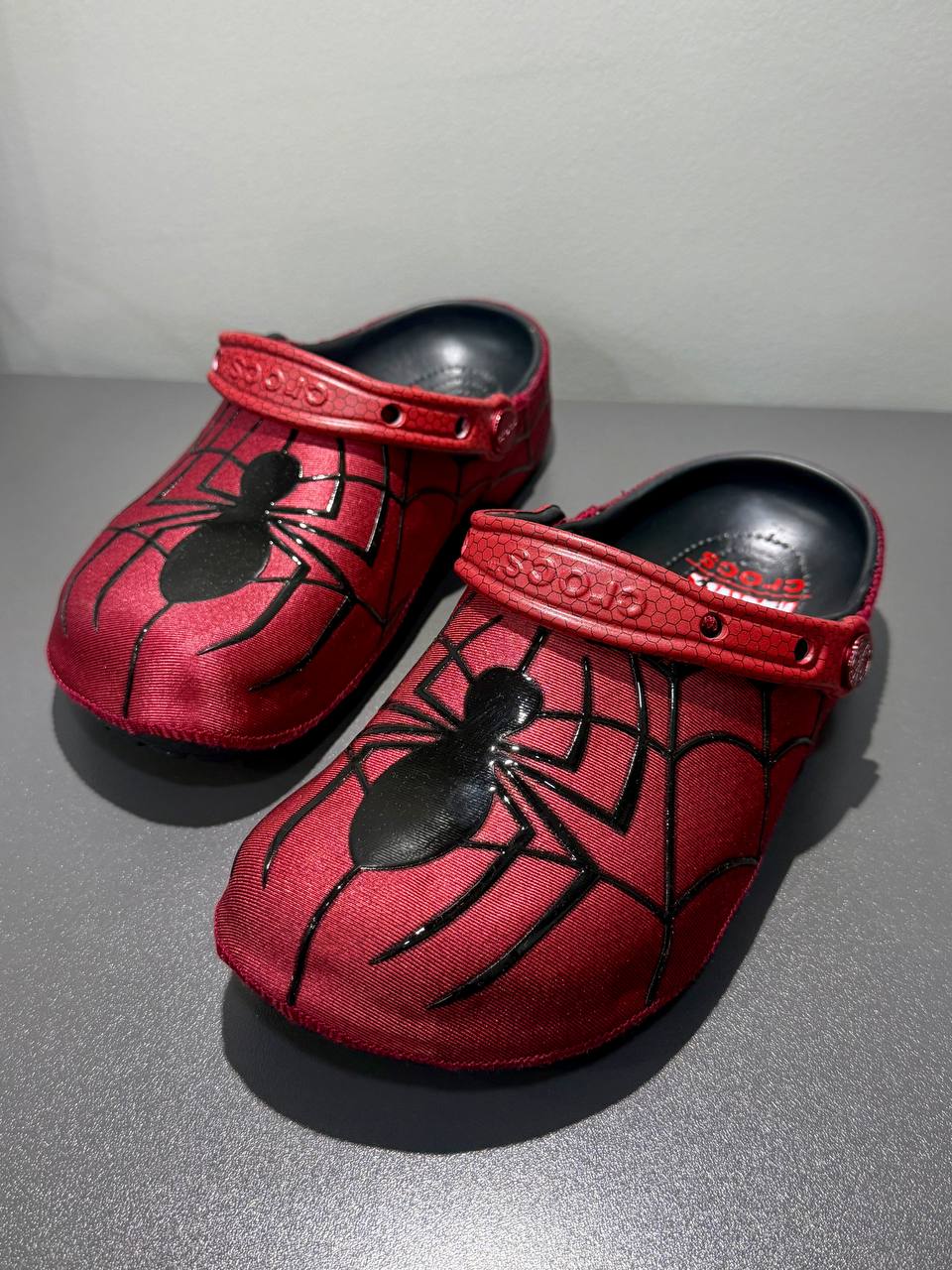 Spider-Man Neo Classic Clog