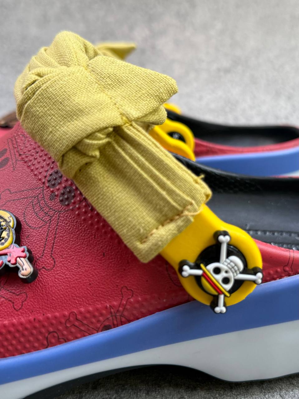Crocs X ONE PIECE Luffy