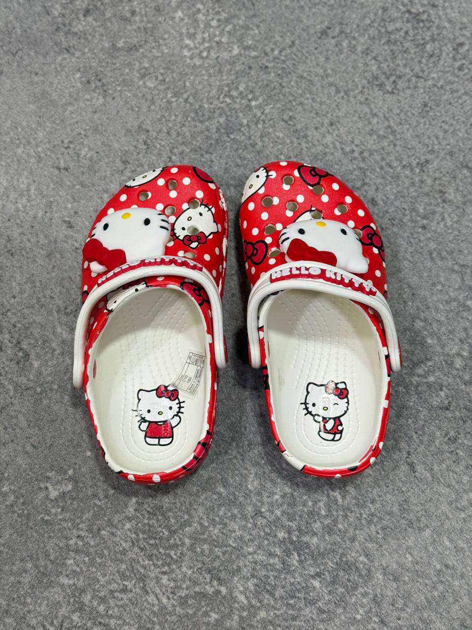 Crocs X Hello Kitty