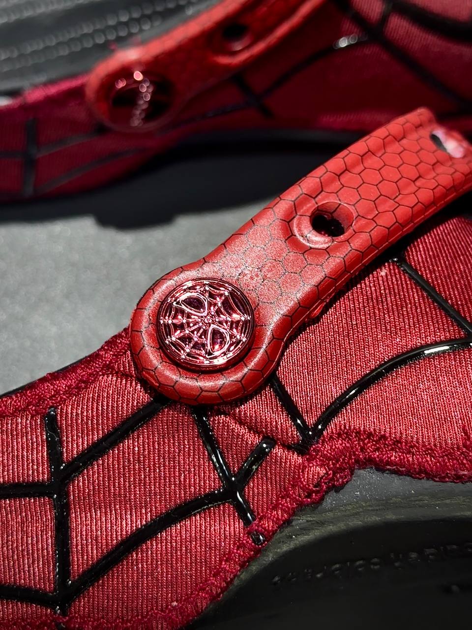 Spider-Man Neo Classic Clog
